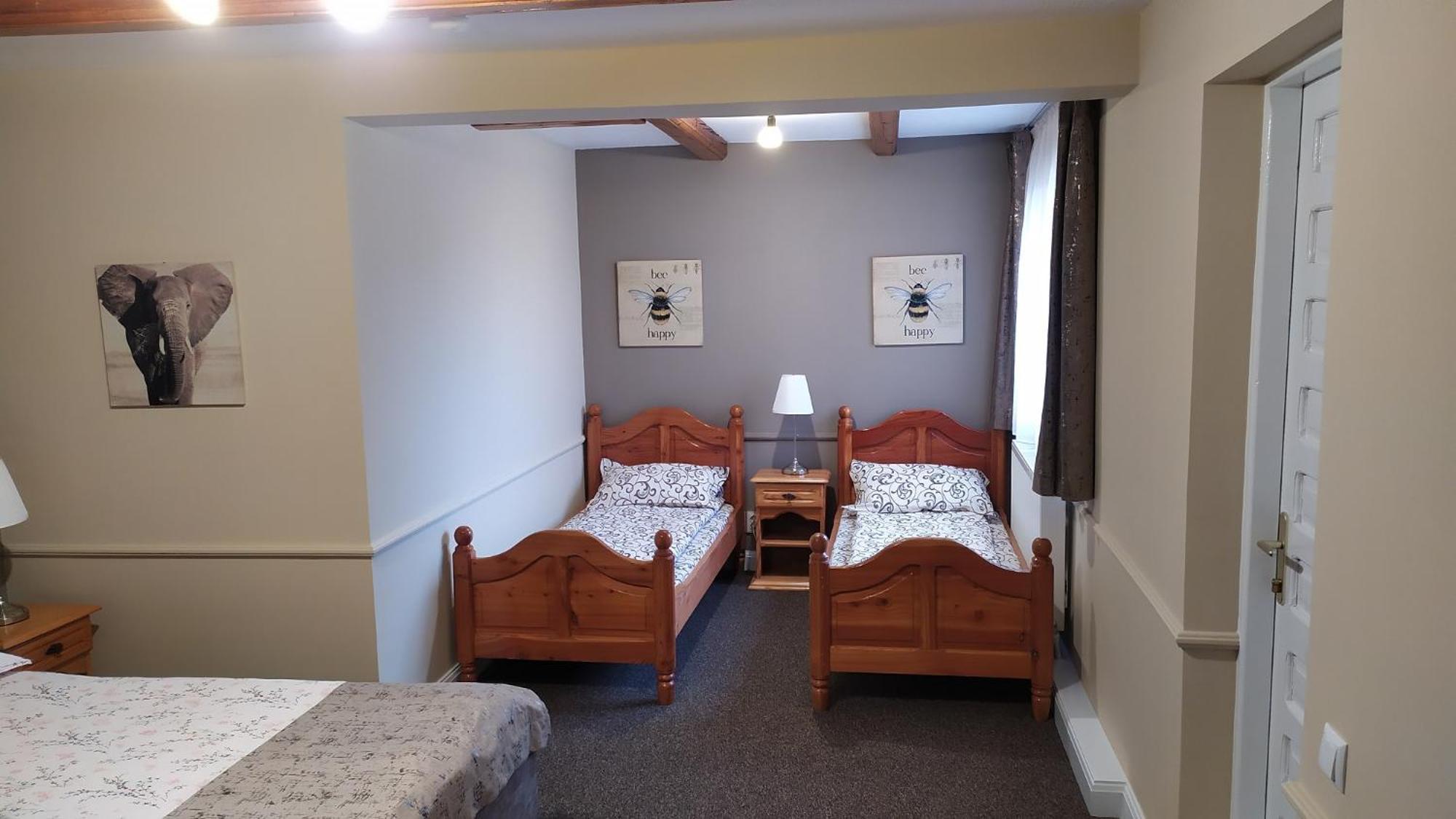 B&B Dumbrava Gura Humorului Extérieur photo
